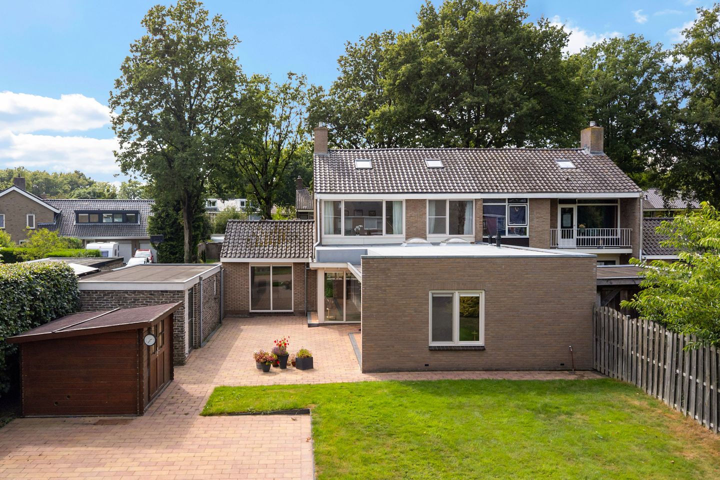 Foto 35 van Keurnotenlaan 2