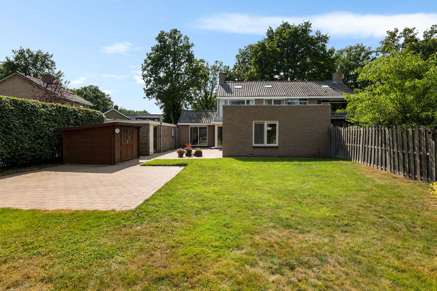 Foto 40 van Keurnotenlaan 2