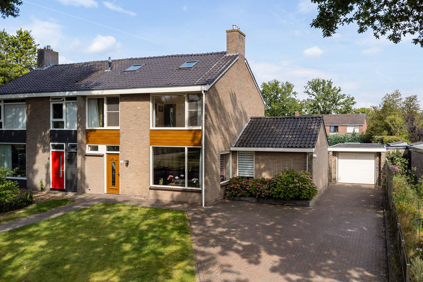 Foto 50 van Keurnotenlaan 2