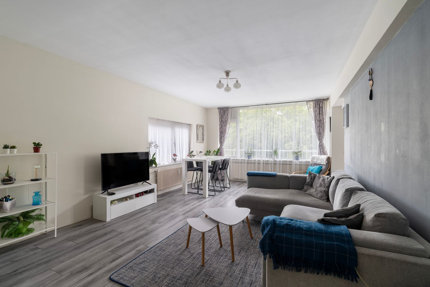 Foto 1 van Uitgeeststraat 44