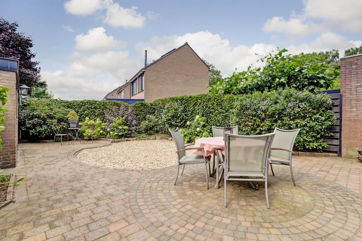 Foto 3 van Tuinfluiterstraat 93