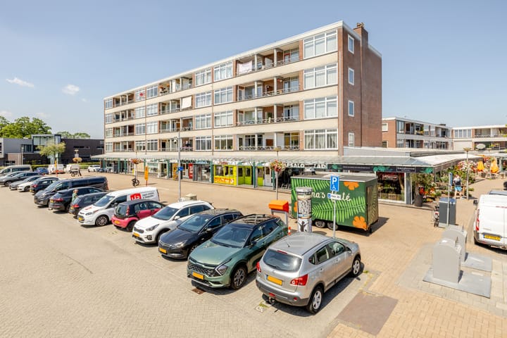 Foto 4 van Wormerplein 97