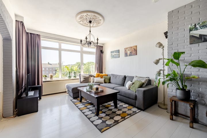 Foto 9 van Wormerplein 97