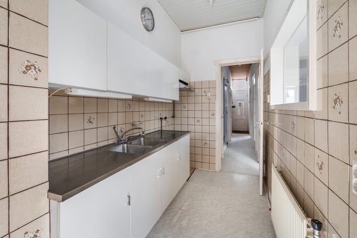 Foto 11 van Roggeveenstraat 160