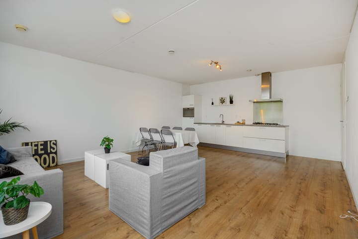 Photo 5 of Willem van Nassaulaan 69