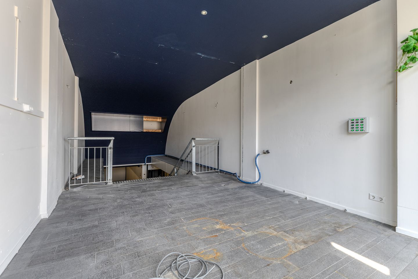 Bekijk foto 4 van Dorpsplein 19