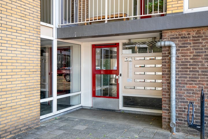 Foto 17 van Philippus de Montestraat 124