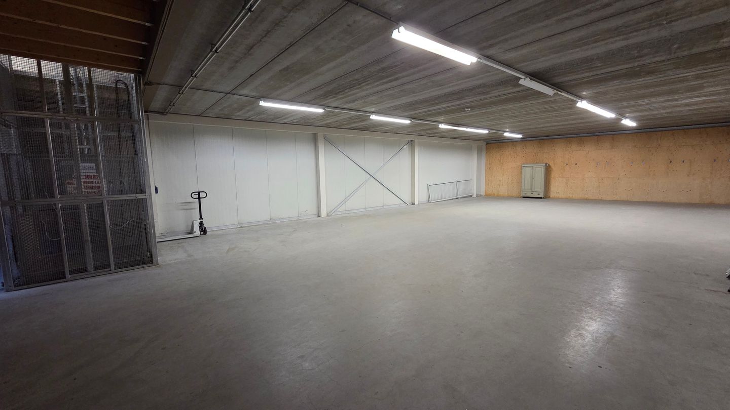 Bekijk foto 4 van Xenonstraat 156