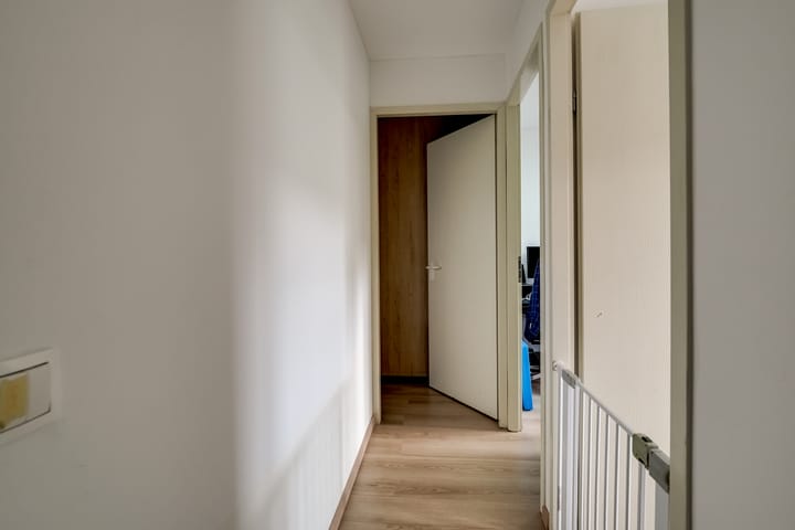 Foto 32 van Van Swietenstraat 9