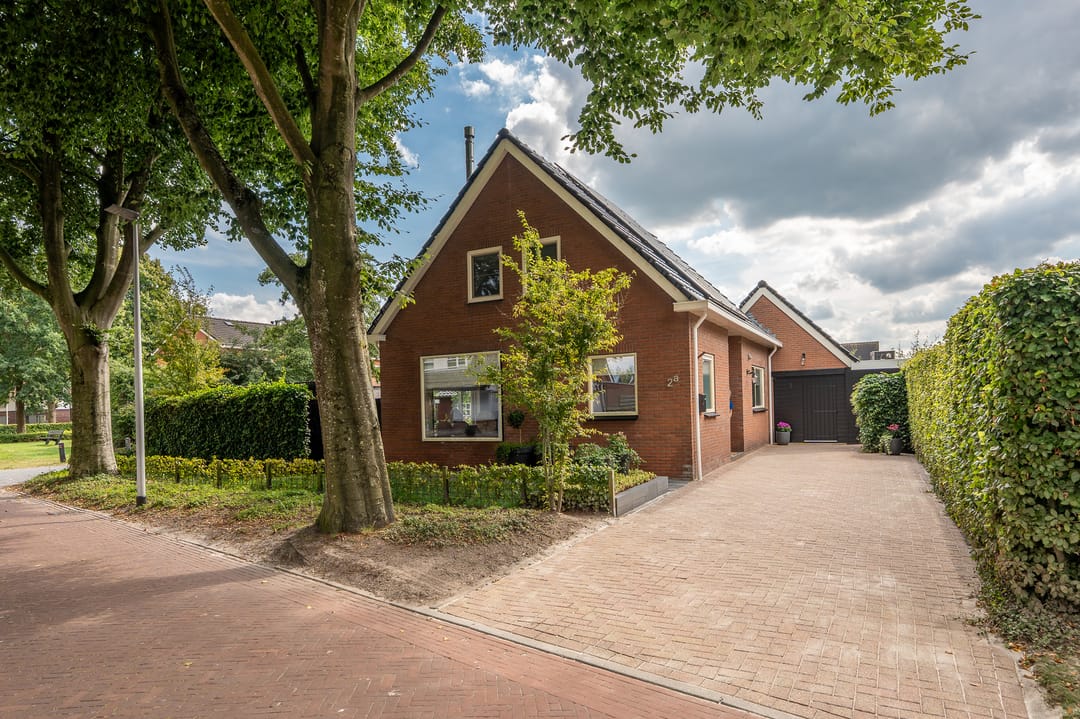 Photo 1 of Beukenstraat 2-A