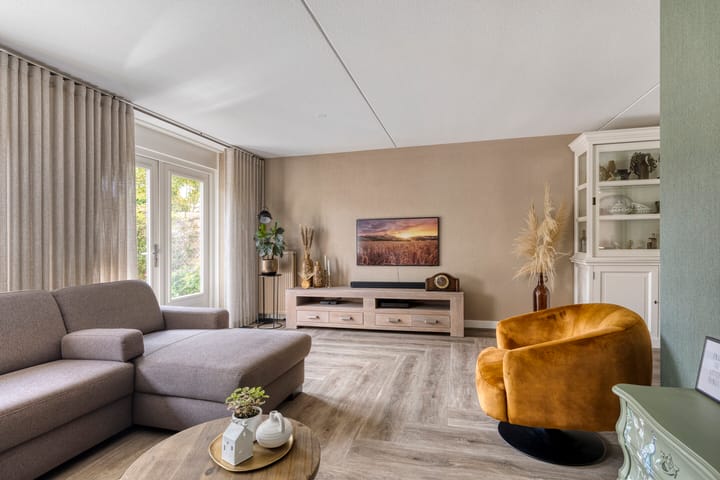 Foto 16 van Bartholomeus Boschsingel 12