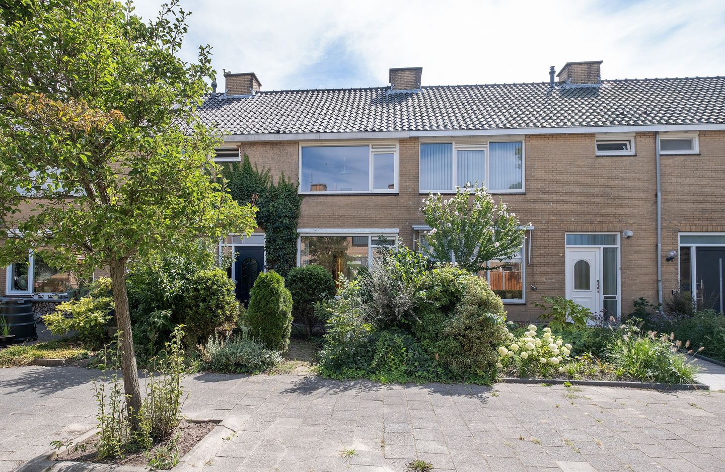 Foto 1 van Azalealaan 6