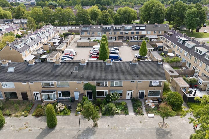 Foto 4 van Azalealaan 6