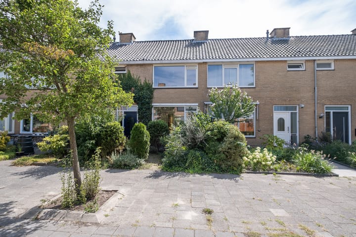 Foto 38 van Azalealaan 6