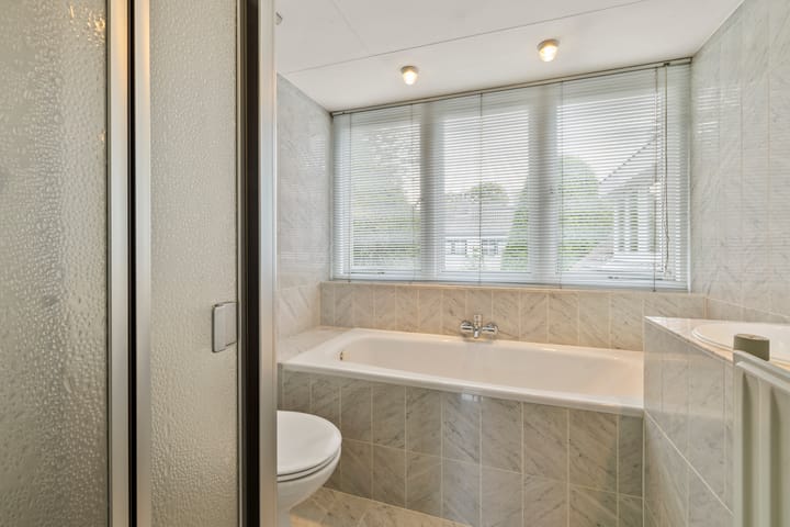 Foto 24 van J. van Woensel Kooylaan 9