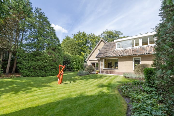 Foto 44 van J. van Woensel Kooylaan 9