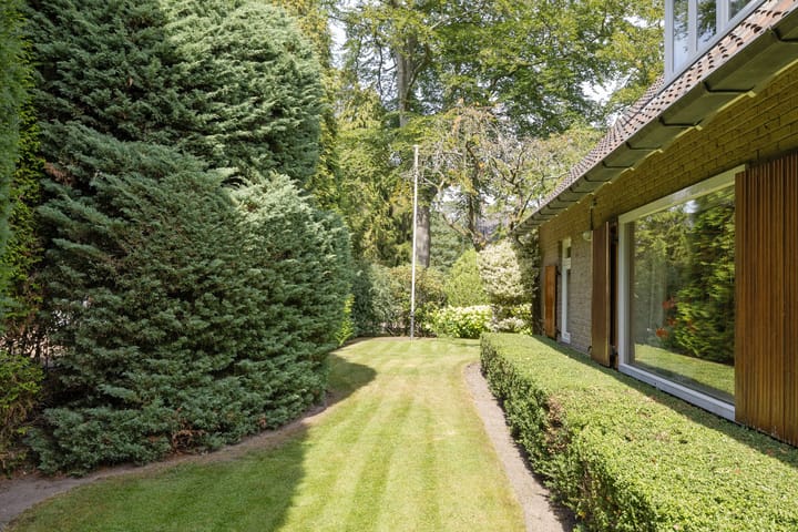 Foto 45 van J. van Woensel Kooylaan 9