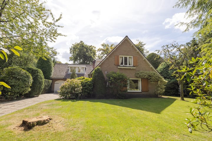 Foto 46 van J. van Woensel Kooylaan 9