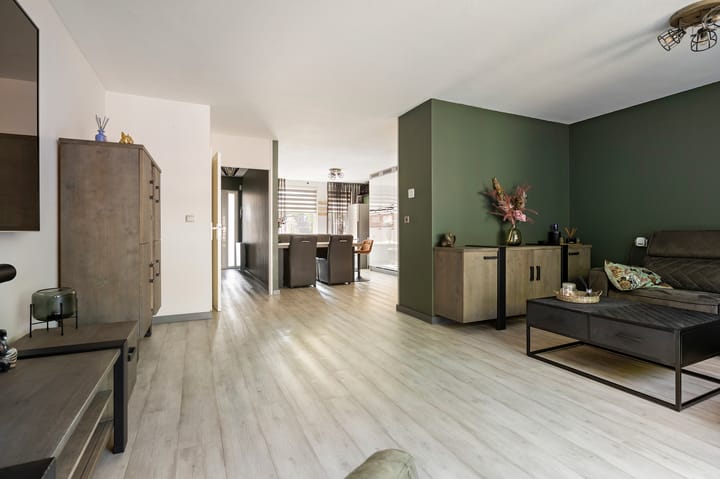 Foto 13 van Jaltadaheerd 207