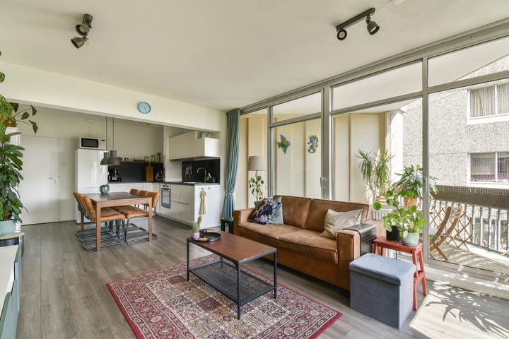 Photo 9 of Gouden Leeuw 836