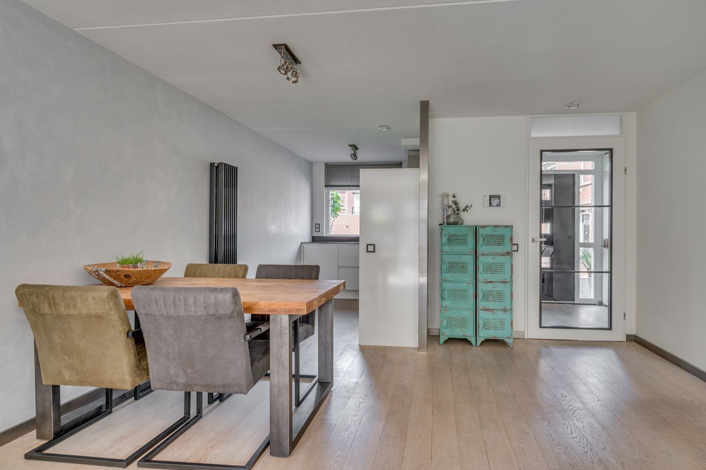 Foto 10 van Biest 106-C