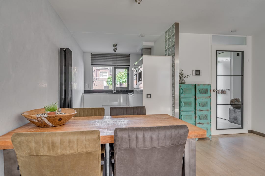 Foto 11 van Biest 106-C