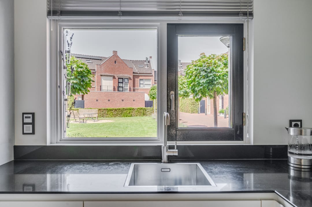 Foto 13 van Biest 106-C