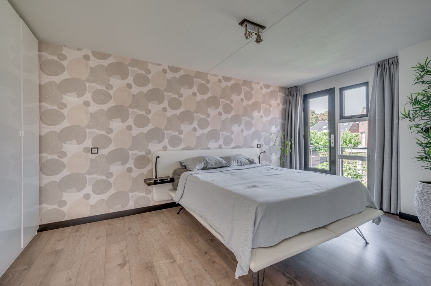 Foto 20 van Biest 106-C