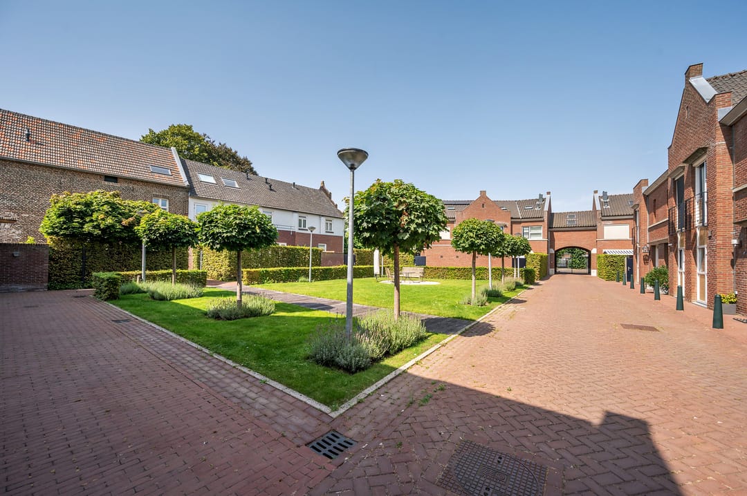 Foto 52 van Biest 106-C