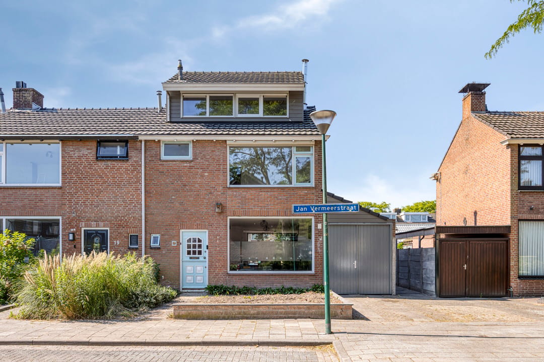 Photo 1 of Jan Vermeerstraat 21