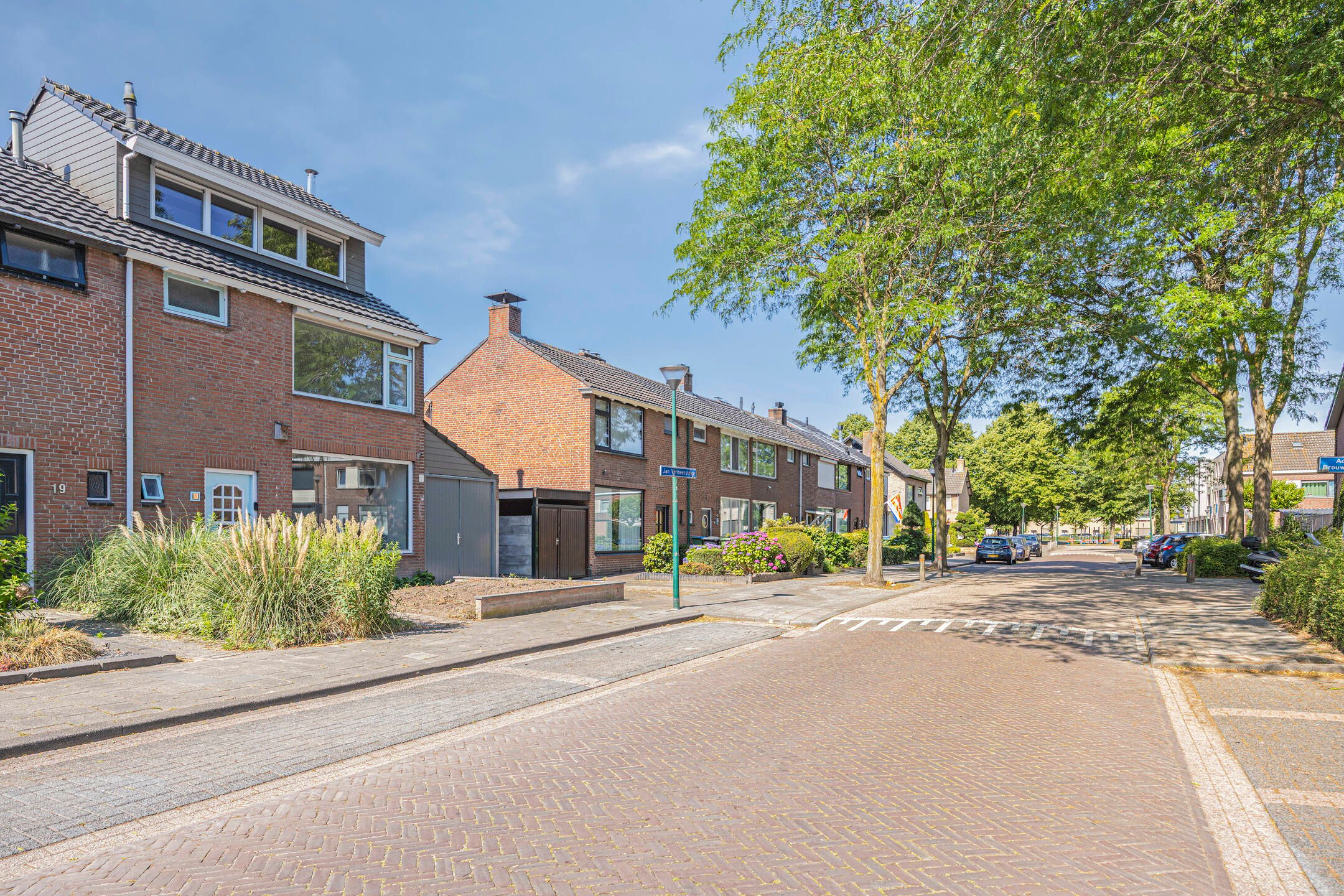 Photo 33 of Jan Vermeerstraat 21