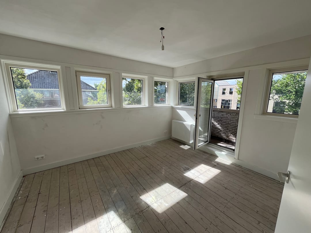 Photo 11 of Amsterdamsestraatweg 697-BS