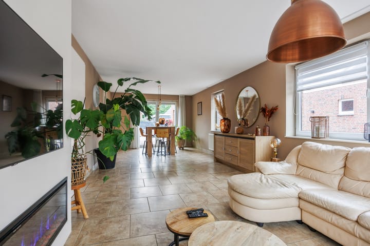 Foto 8 van Saturnusstraat 28