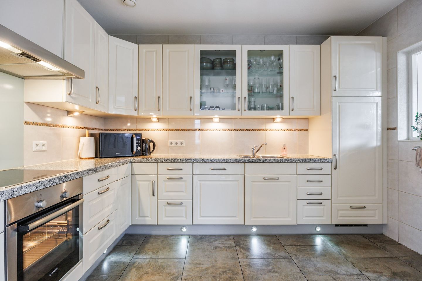 Foto 14 van Saturnusstraat 28