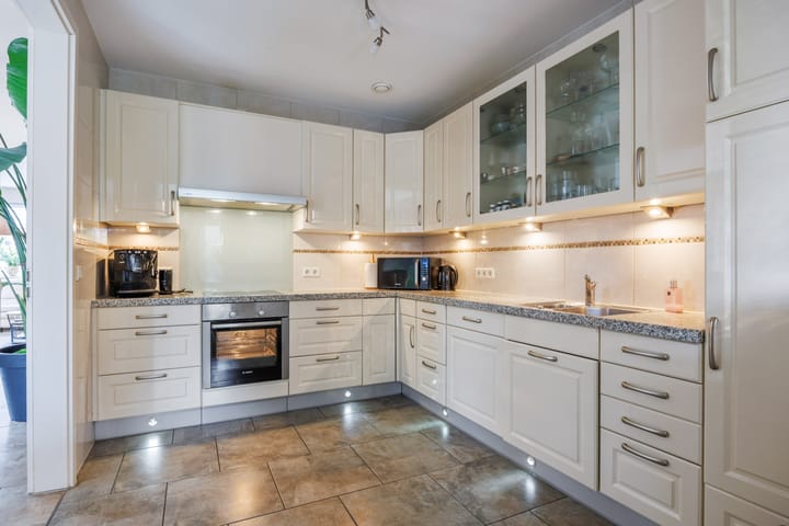 Foto 15 van Saturnusstraat 28