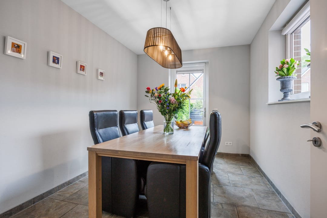 Foto 17 van Saturnusstraat 28