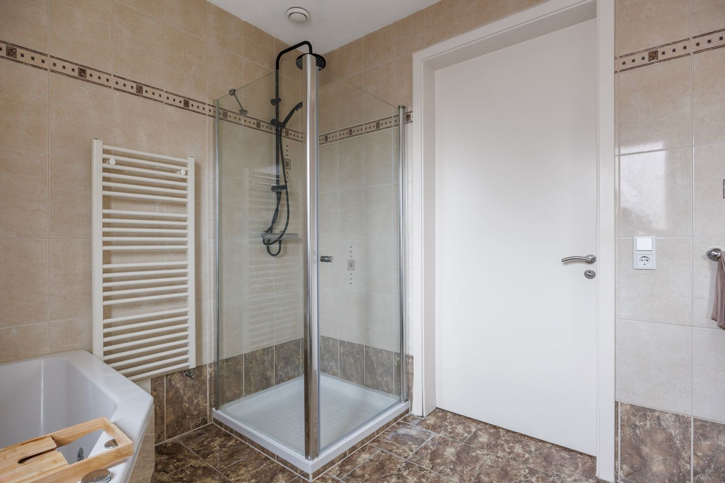 Foto 35 van Saturnusstraat 28