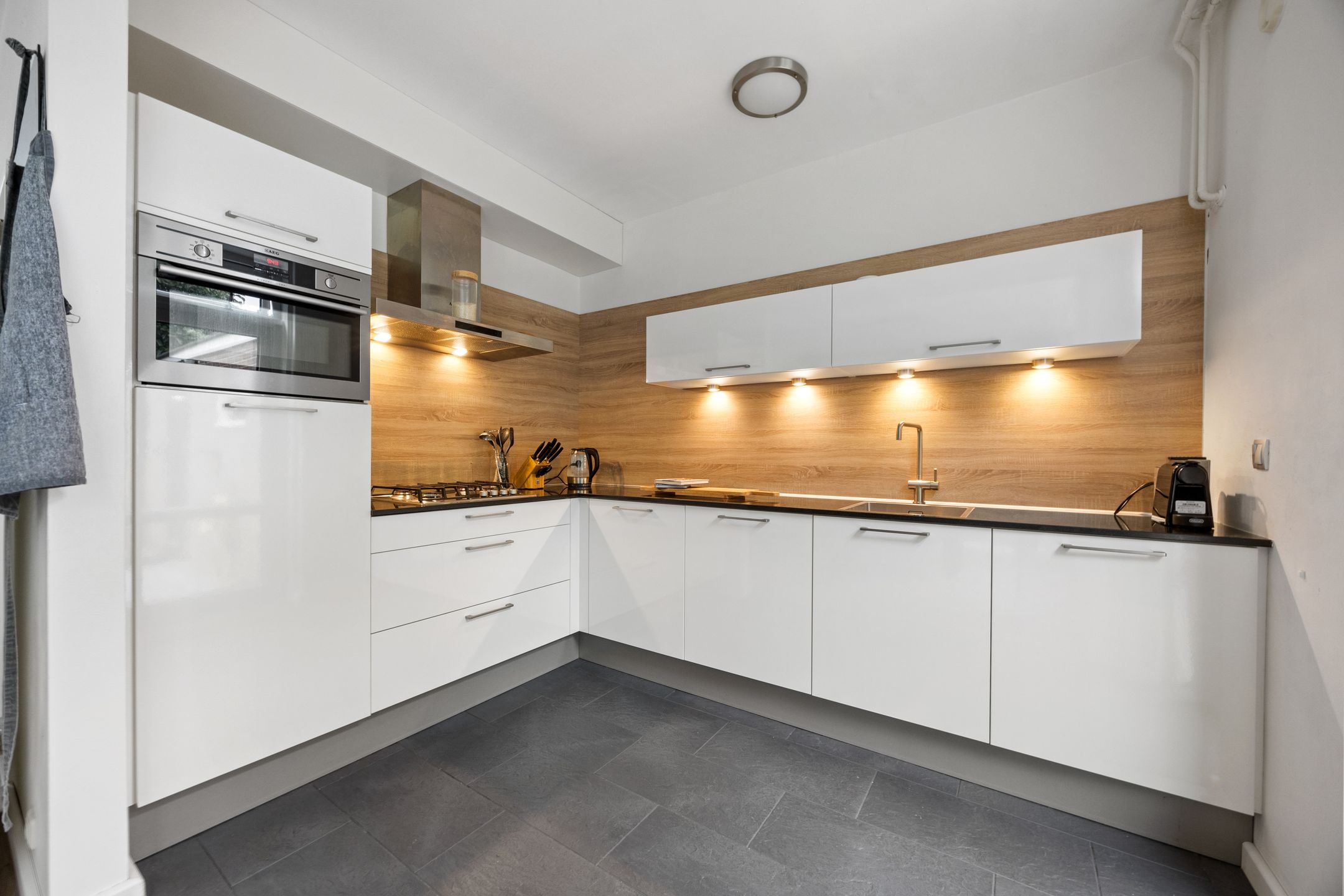 Foto 9 van de Savornin Lohmanstraat 18