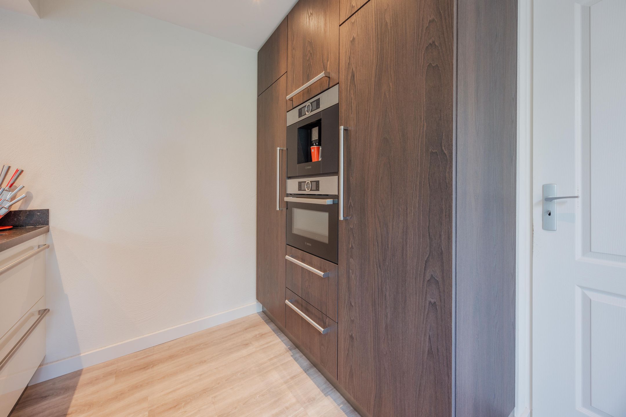 Photo 21 of Dissel 4