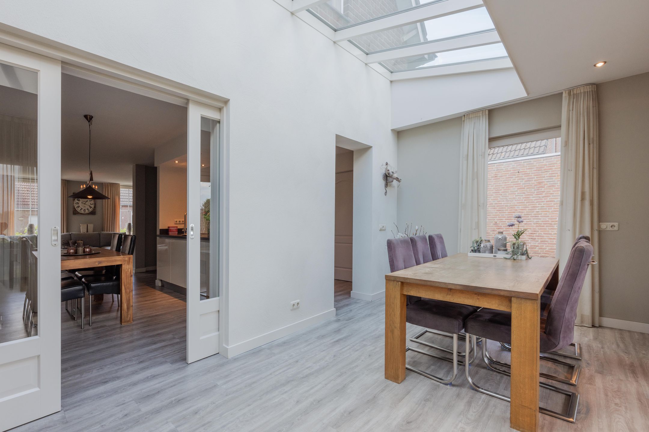 Photo 24 of Dissel 4