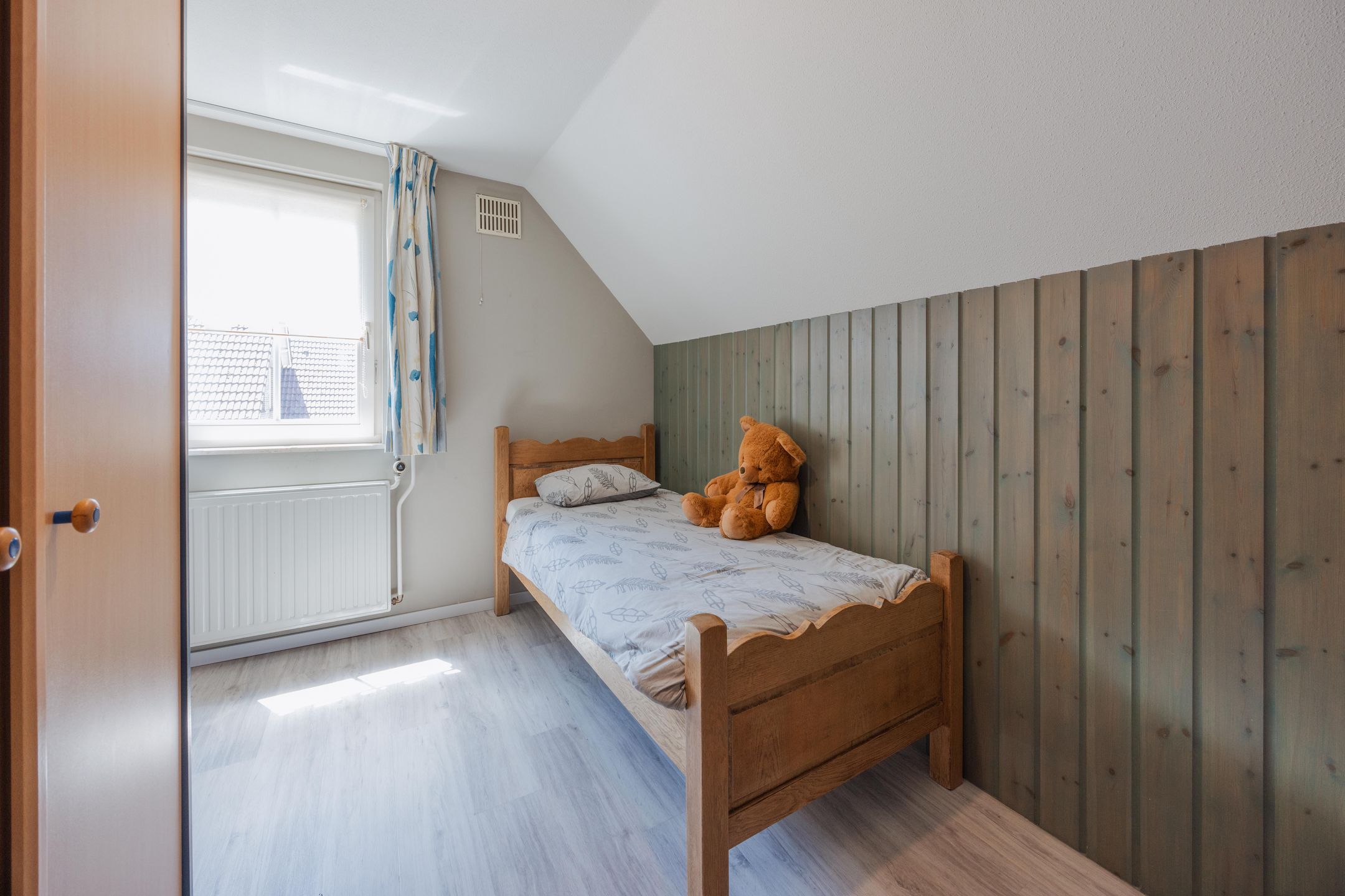 Photo 33 of Dissel 4