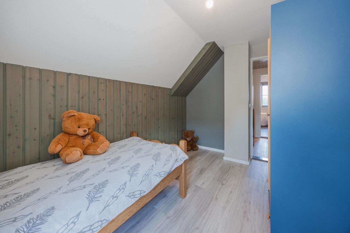 Photo 34 of Dissel 4