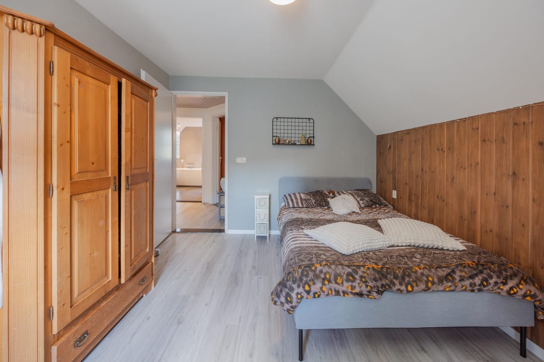 Photo 32 of Dissel 4