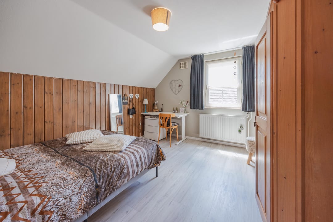 Photo 31 of Dissel 4