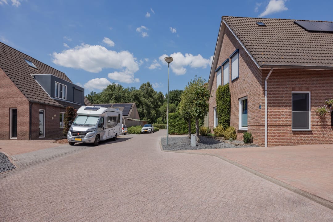 Photo 62 of Dissel 4