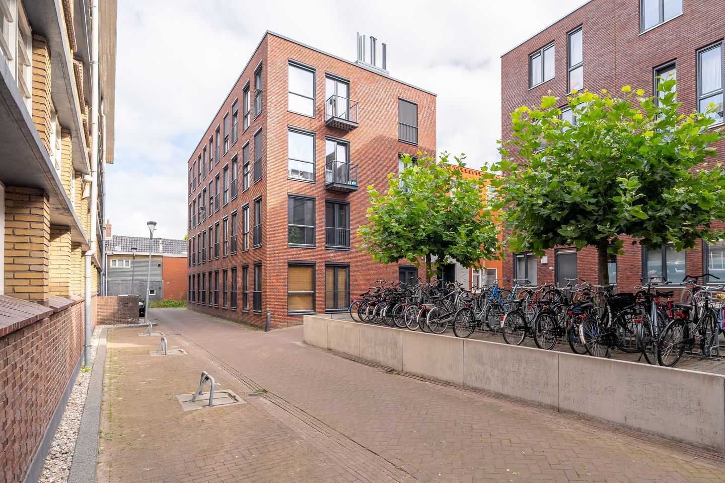 Foto 1 van Lissabonstraat 59