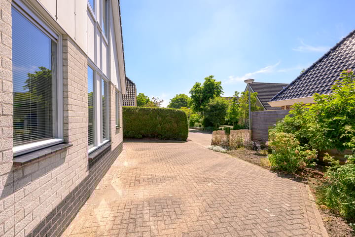 Foto 36 van Baanweydt 5