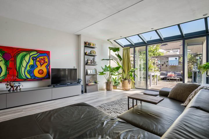 Foto 10 van Vromaadweg 57