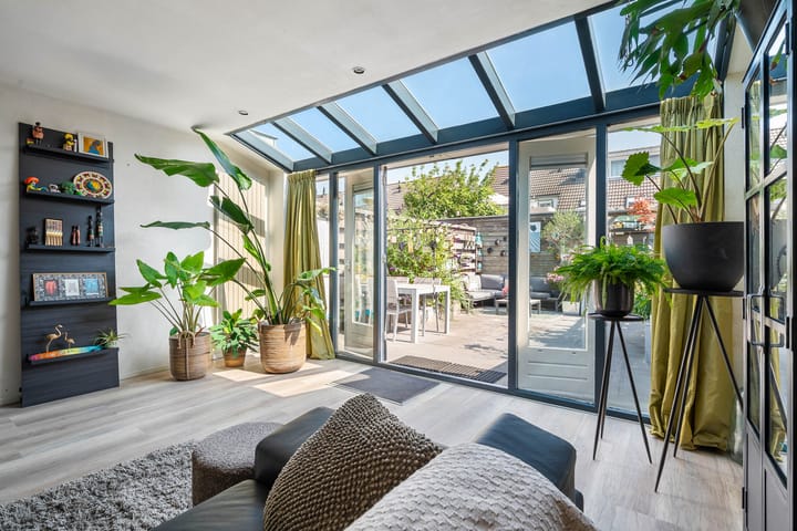 Foto 11 van Vromaadweg 57