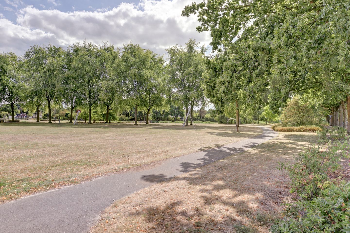 Foto 34 van Willem-Alexanderpark 27